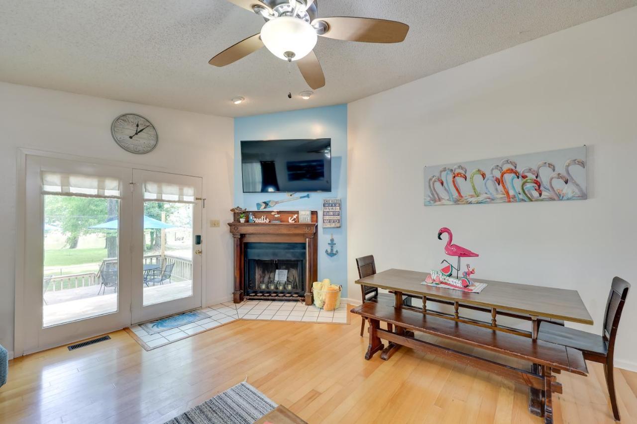 Lakefront Hot Springs Home With Furnished Deck! Екстер'єр фото
